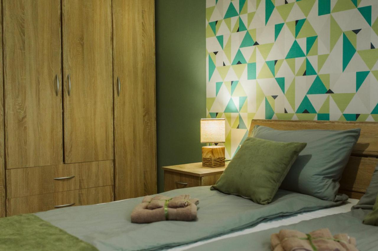 Vively Lux Apartment 수보티차 외부 사진